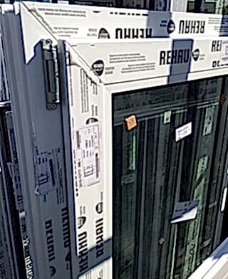 купить окна ПВХ Rehau